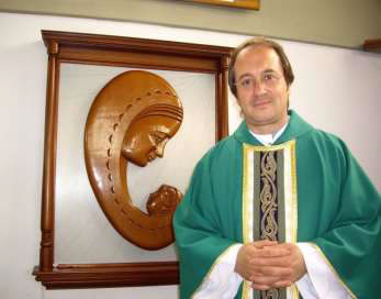 Omar Alejandro Rey como nuevo cura párroco